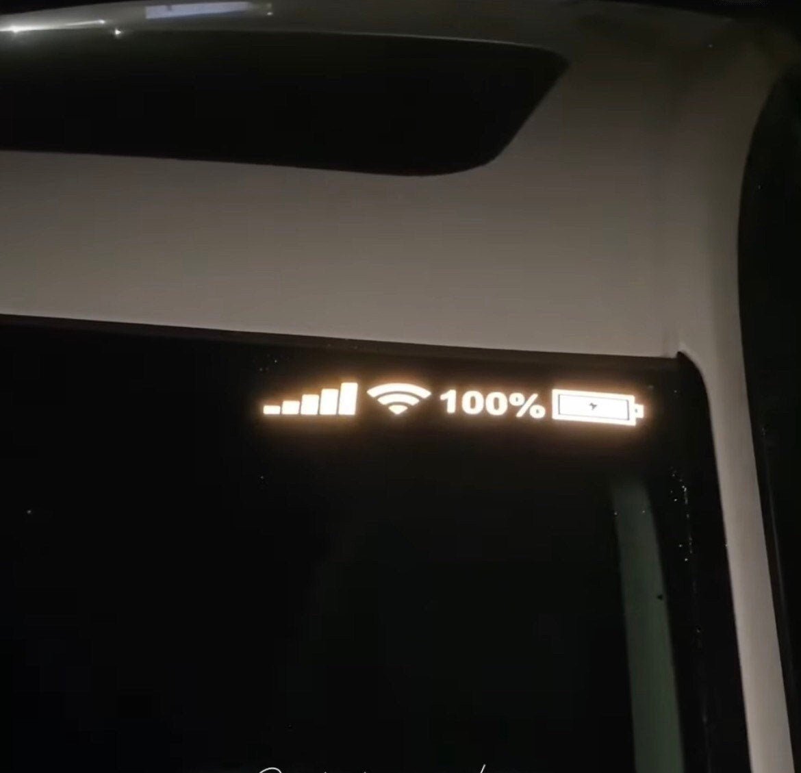 Reflective iPhone Android Wifi Status Bar Icon Signal Level Battery Charged - modifiedsix