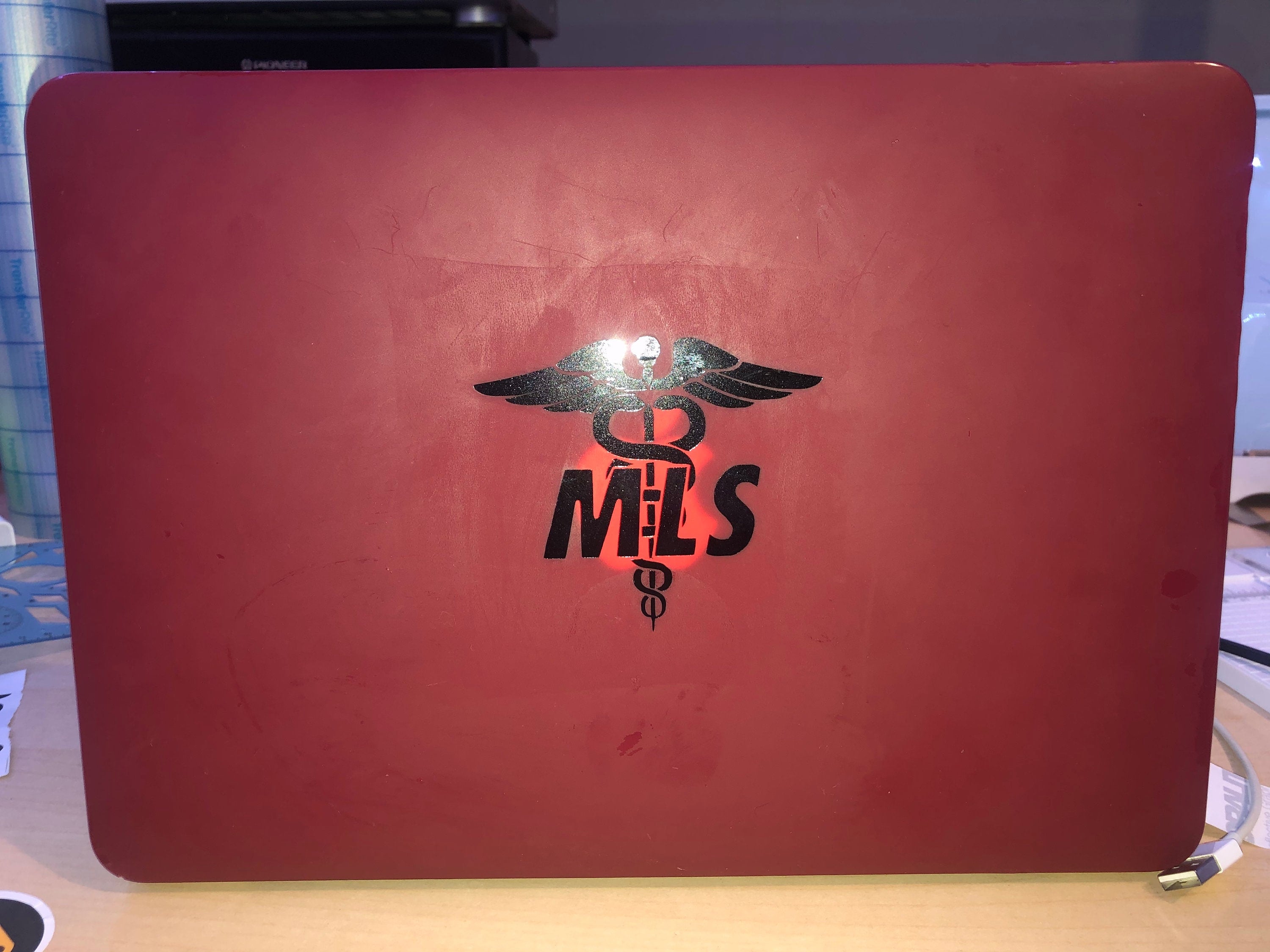 MD Medical Doctor Decal (55+ Colors)